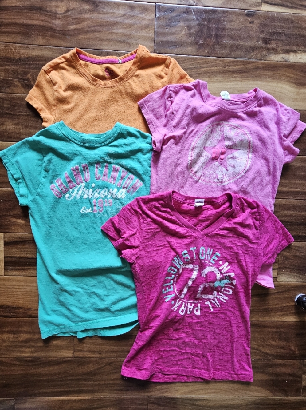 Bright Mixed-Tone Graphic Tee Bundle - Teal, Hot Pink, Light Pink, Orange